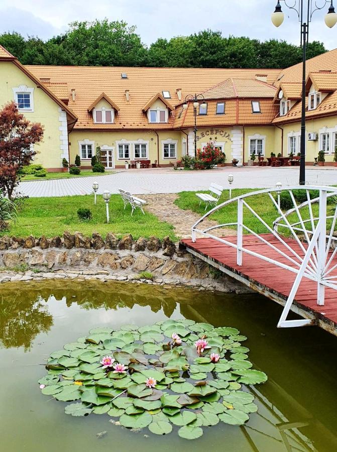 Willa Park Ostrowiec Świętokrzyski 외부 사진