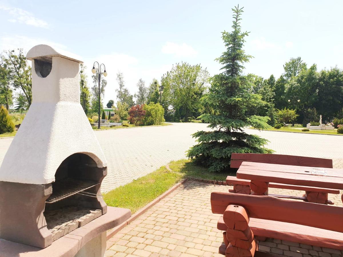 Willa Park Ostrowiec Świętokrzyski 외부 사진