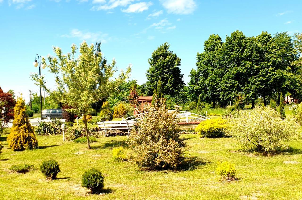 Willa Park Ostrowiec Świętokrzyski 외부 사진