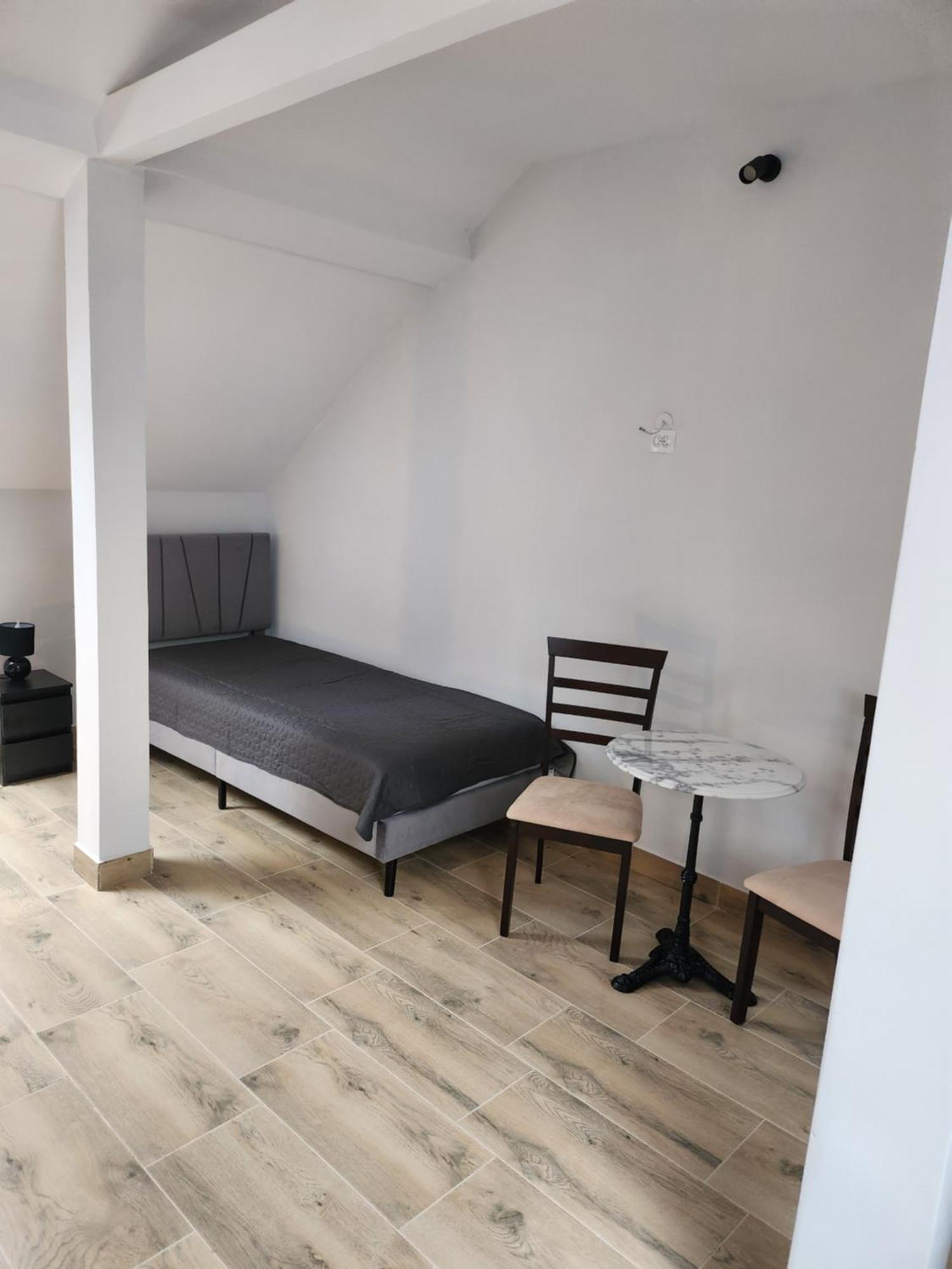 Willa Park Ostrowiec Świętokrzyski 외부 사진